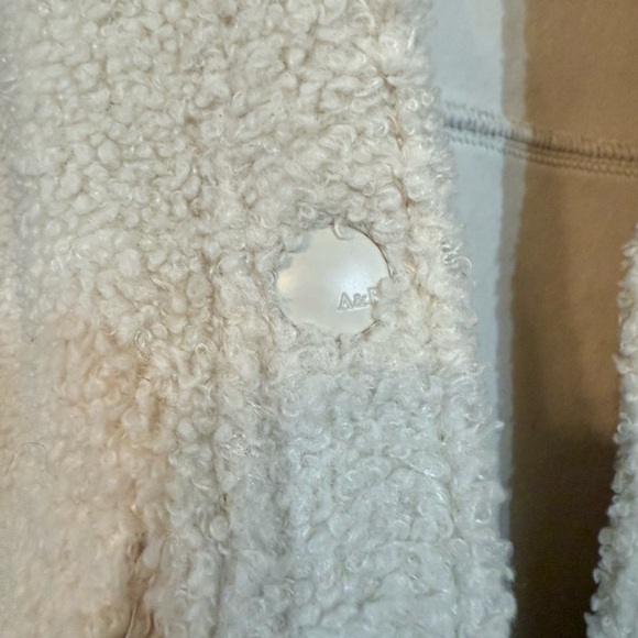 Abercrombie & Fitch Women’s SM Sherpa Fleece Crop Jacket Cream Vegan Suede Y2K - Picture 5 of 9
